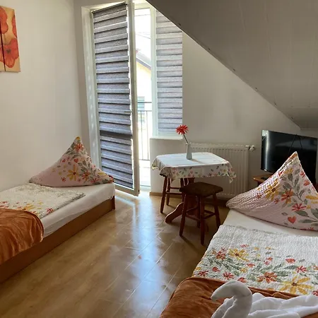Quarto em Acomodações Particulares Lena